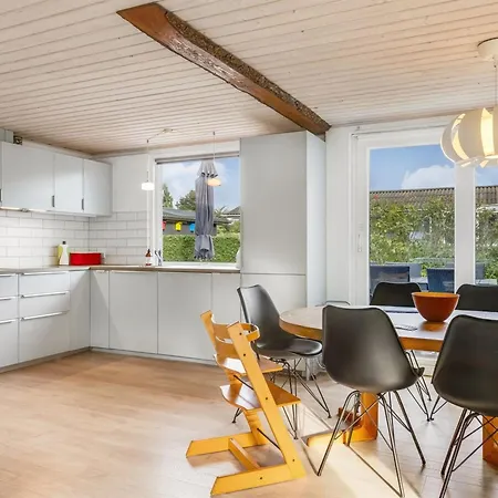 Elja - 400m From The Sea By Interhome Brode