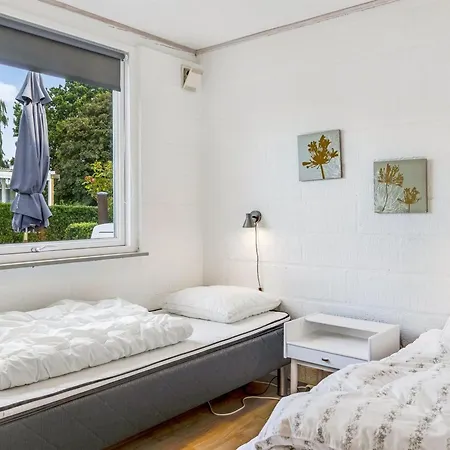 Ferienhaus Elja - 400m From The Sea By Interhome Brode